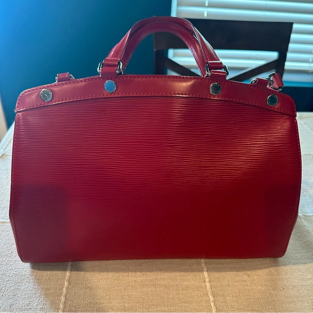 Louis Vuitton | Brea Mm Carmine Red Epi Leather Adjustable Strap Hand Bag